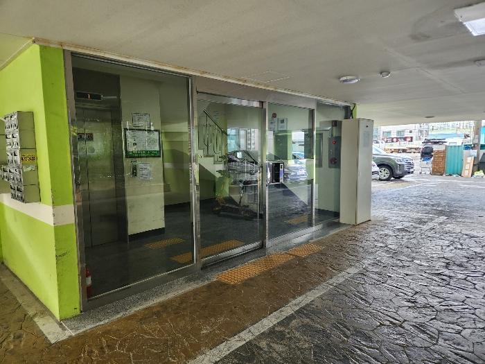 2024타경122015 법원경매 사진2 | 대전 중구 다세대주택 경매