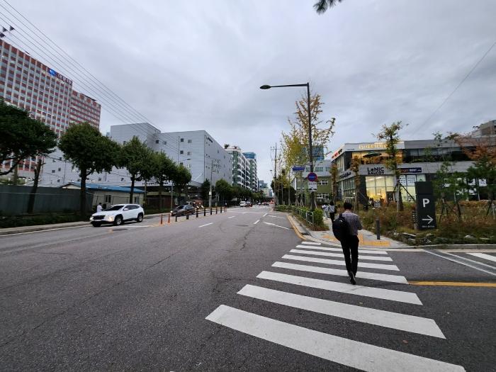서울 금천구 가산디지털1로 100, 제지하2층 제비20 아파트형공장 사진 4