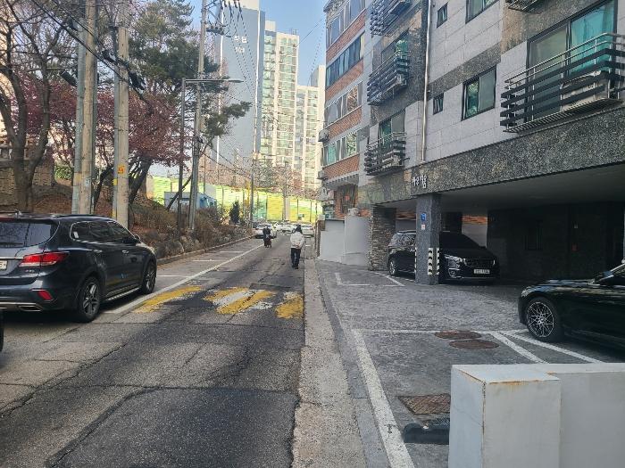 법원경매 2025타경10737 사진3 | 서울 중랑구 용마산로122길 다세대주택 경매