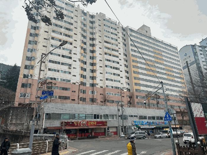대구광역시 수성구 지범로 300, 101동 7층706호 (범물동,범물두성타운) · 지번주소: 대구광역시 수성구 범물동 887 법원경매 물건 대표사진