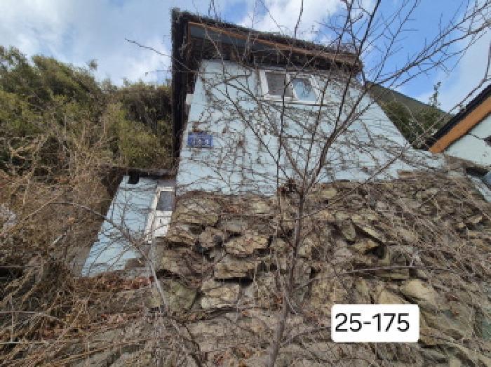 2025타경175 법원경매 사진2 | 부산 사하구 주택건물 경매