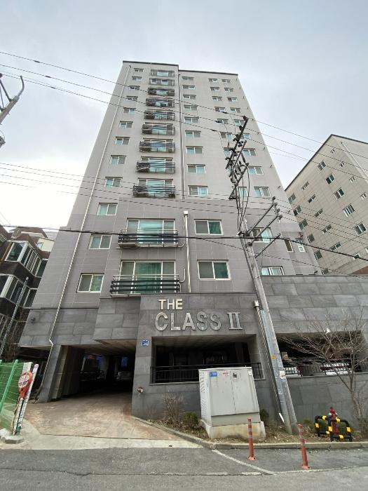 경기도 평택시 송탄2로31번길 45, 12층1202호 (지산동,더클래스2) · 지번주소: 경기도 평택시 지산동 850-81 법원경매 물건 대표사진