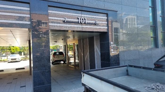 법원경매 2024타경34454 사진2 | 포항시 북구 중흥로241번길 42 아파트 경매