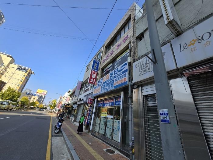 2024타경38966 법원경매 사진2 | 경남 진주시 근린주택 경매