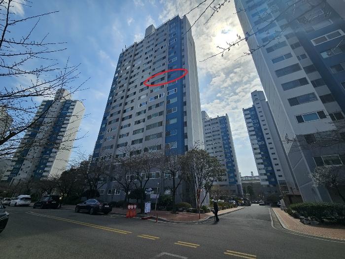 경상남도 양산시 양주로 154, 121동 11층 1101호 (중부동,대동황토방아파트) · 지번주소: 경상남도 양산시 중부동 696-1 법원경매 물건 대표사진