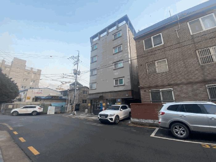 법원경매 2023타경13205 사진2 | 수원시 권선구 정조로384번길 다세대주택 경매