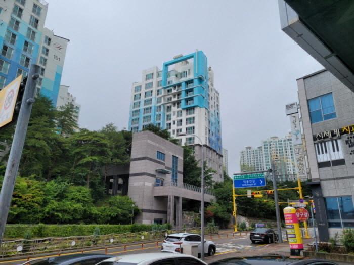 2025타경51744 법원경매 사진10 | 전남 여수시 근린상가 경매