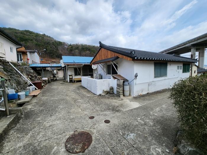 법원경매 2022타경3733 사진3 | 부산 기장군 일광읍 원리 임야 경매