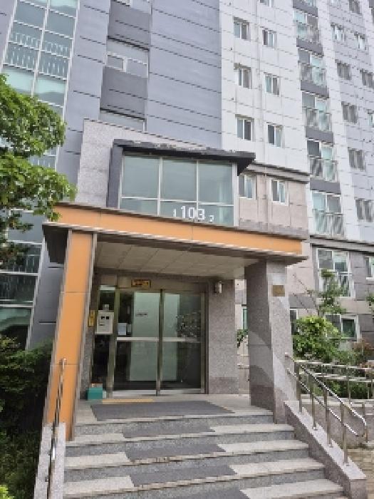 2025타경32673 법원경매 사진2 | 전남 나주시 아파트 경매