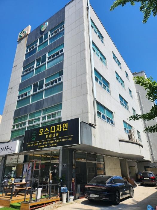 경기도 시흥시 서촌상가1길 29, 1동 지하층01호 · 지번주소: 경기도 시흥시 정왕동 1730-7 법원경매 물건 대표사진
