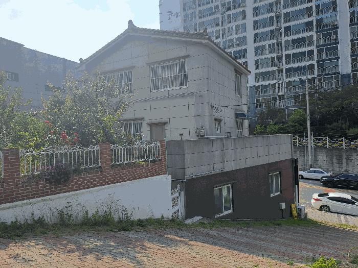 2024타경113802 법원경매 사진4 | 창원 진해구 근린주택 경매