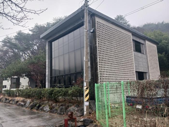 법원경매 2024타경8995 사진4 | 광주 북구 망월동 244 주택건물 경매