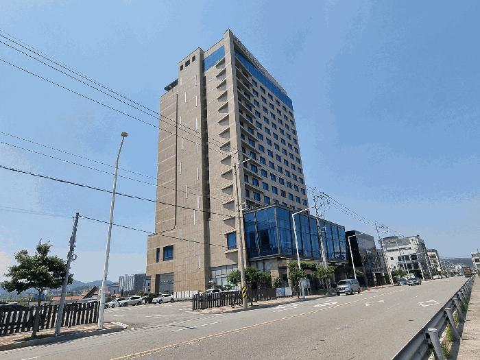 2025타경51642 법원경매 사진2 | 전남 광양시 콘도(호텔) 경매