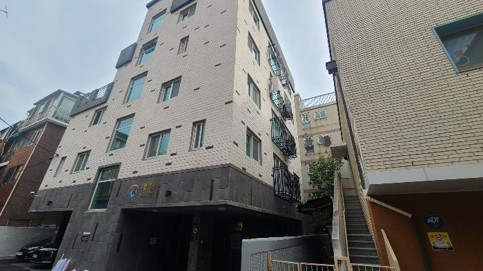 서울특별시 은평구 갈현로5길 13-3(신사동) 2층201호 (신사동,해창위너스빌) 법원경매 물건 대표사진