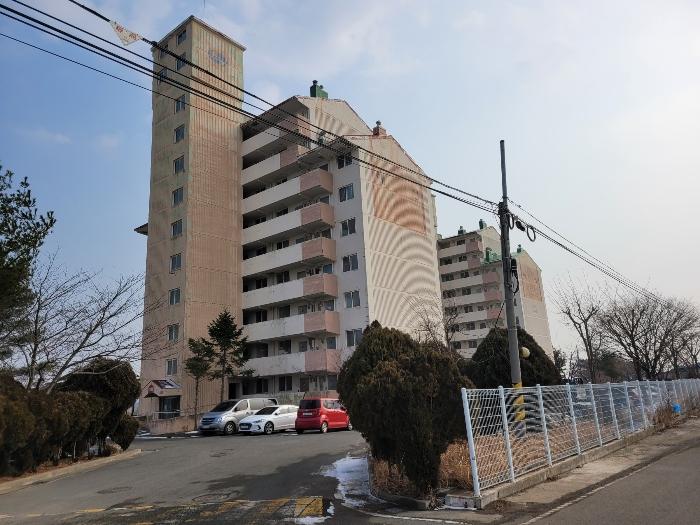 충청남도 태안군 태안읍 평촌길 25, 101동 8층803호 (서린허브빌아파트) · 지번주소: 충청남도 태안군 태안읍 평천리 600-14 법원경매 물건 대표사진