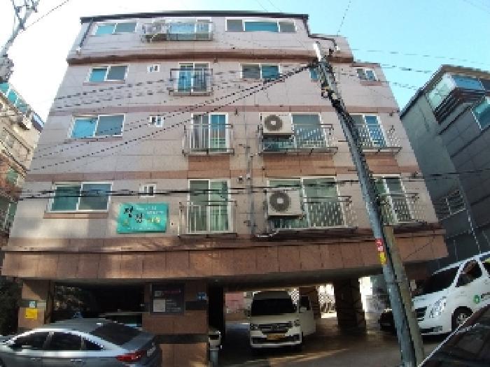 서울특별시 강서구 곰달래로19나길 15-19, 제에이동 제6층 제602호 (화곡동, 정감타운) · 지번주소: 서울특별시 강서구 화곡동 346-92 법원경매 물건 대표사진