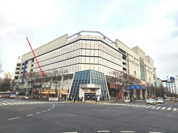 경기도 성남시 분당구 성남대로925번길 16, 3층220호 (야탑동,성남(분당)여객자동차터미널및복합건물) · 지번주소: 경기도 성남시 분당구 야탑동 341 법원경매 물건 대표사진