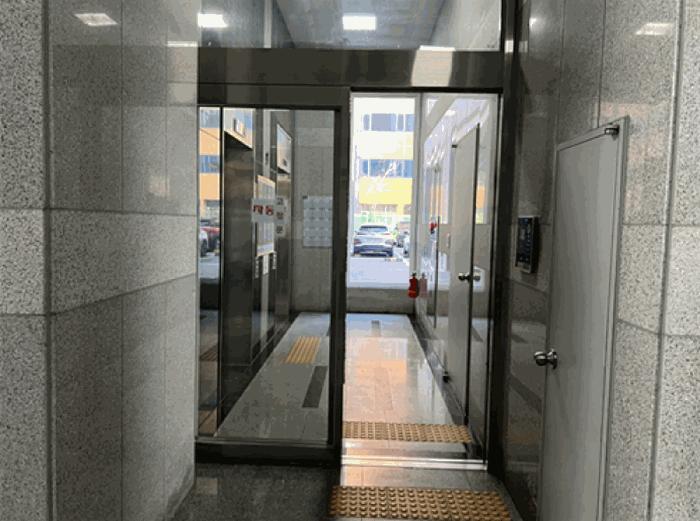 경기도 안산시 단원구 초지동 743-7 에비뉴시티오피스텔 2층206호 법원경매 물건 대표사진