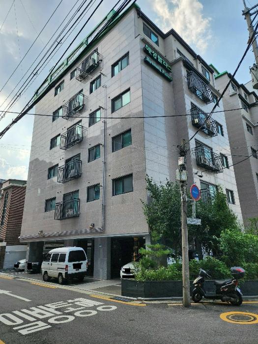 서울특별시 강서구 국회대로 71-15, 제1동 제3층 제302호 (화곡동, 혜성팰리스) · 지번주소: 서울특별시 강서구 화곡동 930-1 법원경매 물건 대표사진