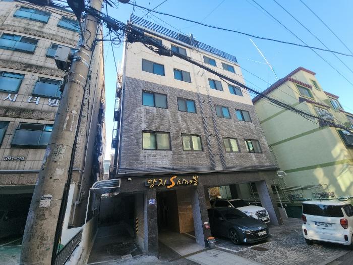 서울특별시 강서구 곰달래로25길 14-8, 제6층 제601호 (화곡동, 양지샤인빌) · 지번주소: 서울특별시 강서구 화곡동 391-23 법원경매 물건 대표사진