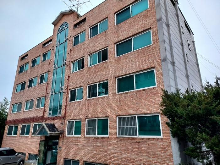 경기도 평택시 남산로25번길 62-2, 디동 4층402호 (신장동,오페라하우스) · 지번주소: 경기도 평택시 신장동 627-15 법원경매 물건 대표사진