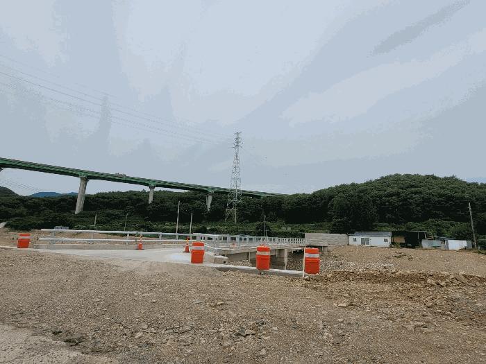 법원경매 2025타경300 사진2 | 포항시 남구 오천읍 문덕리 임야 경매