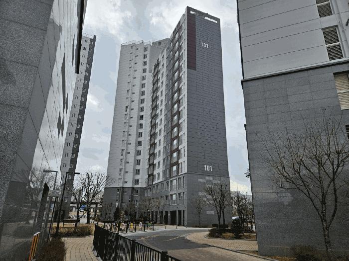 2025타경51057 법원경매 사진4 | 충남 서산시 아파트 경매