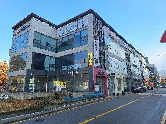 광주광역시 북구 양산제로 105, 1층102호 · 지번주소: 광주광역시 북구 연제동 10 법원경매 물건 대표사진