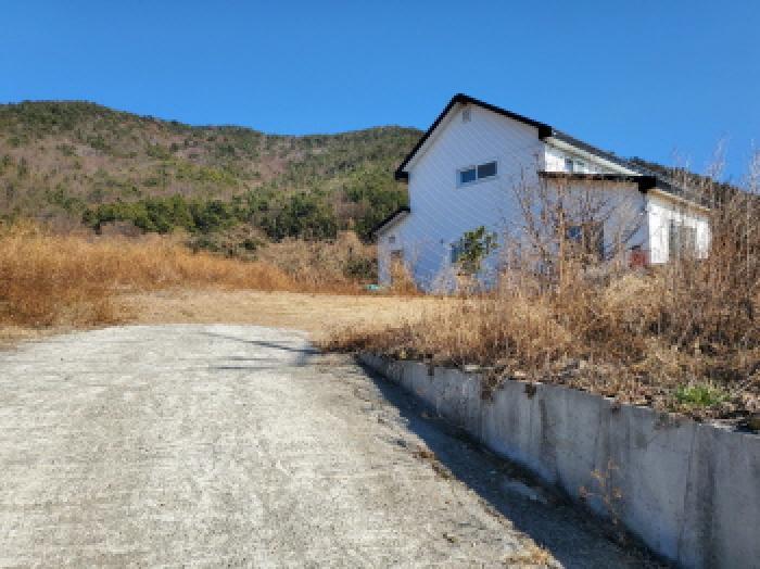 법원경매 2024타경5438 사진18 | 여수시 돌산읍 금봉리 921-1 주택건물 경매