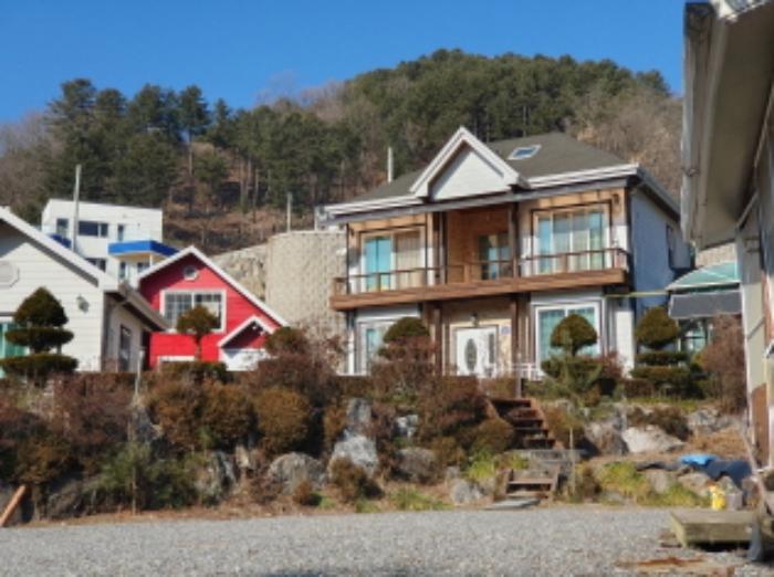 법원경매 2025타경70262 사진13 | 가평군 설악면 설곡리 526-3 펜션(캠핑장) 경매