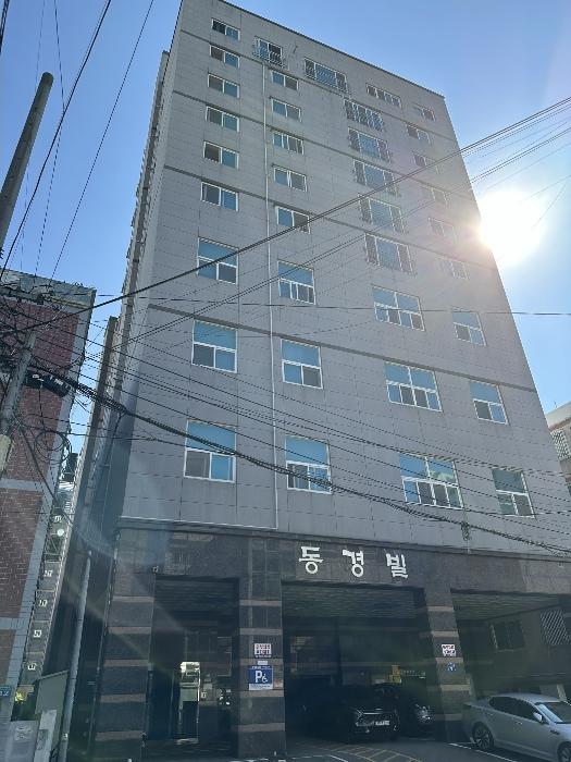 부산광역시 사하구 동매로9번길 8, 2층204호 (하단동,동경빌) · 지번주소: 부산광역시 사하구 하단동 899-13 법원경매 물건 대표사진