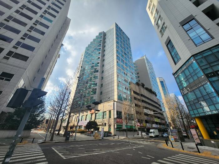 법원경매 2024타경9545 사진3 | 고양시 일산동구 호수로 오피스텔 경매