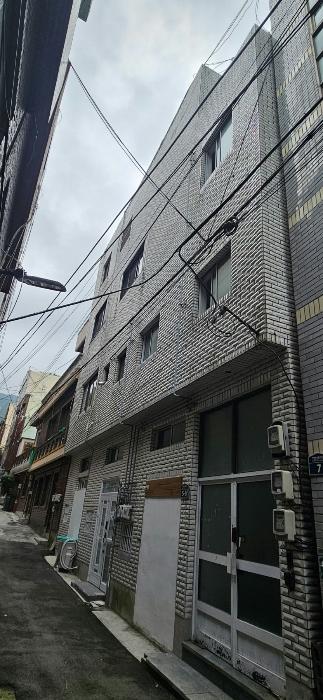 법원경매 2024타경4068 사진2 | 부산 해운대구 반송동 250-512 주택건물 경매