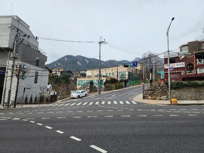 법원경매 2024타경103015 사진16 | 서울 종로구 평창동 110-1 근린시설 경매