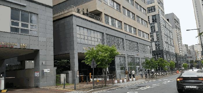 법원경매 2019타경9613 사진50 | 한누리대로 1970, 2층206호 (소담동,유림빌딩) · 근린상가 경매