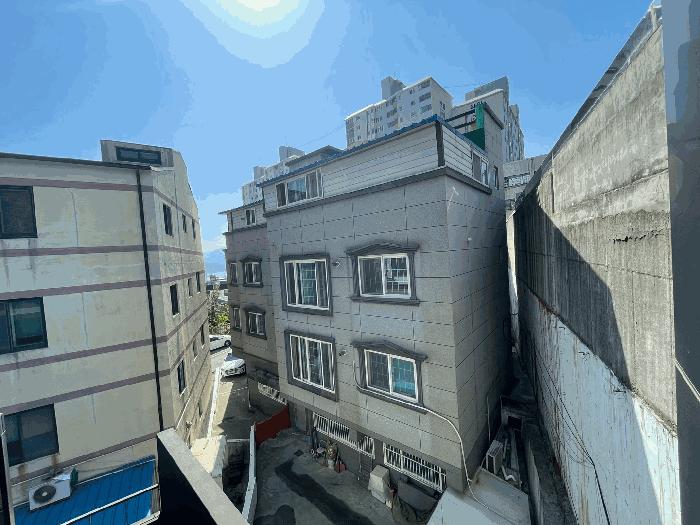 2025타경20530 법원경매 사진2 | 창원 마산합포구 주택건물 경매