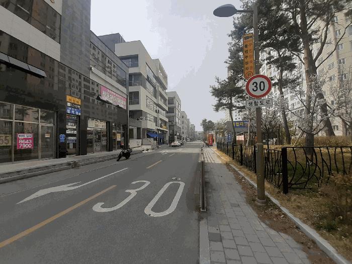 2025타경606 법원경매 사진2 | 전주 덕진구 근린상가 경매