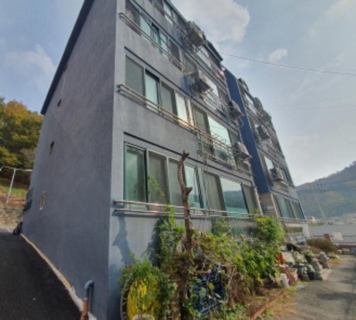 법원경매 2024타경68953 사진7 | 광주시 목현동 426-1 (이배재로 426-7) 다세대주택 경매