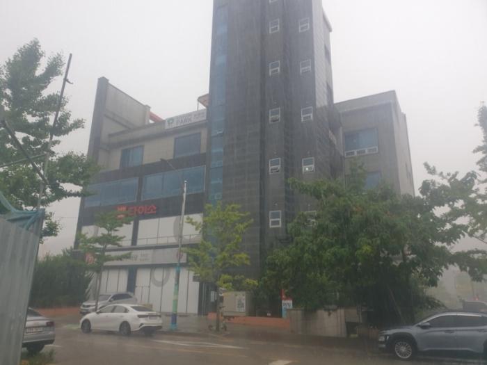2024타경53448 법원경매 사진2 | 전남 목포시 근린상가 경매