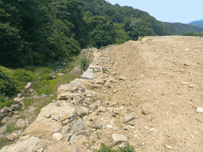 2025타경11685 법원경매 사진2 | 충남 아산시 대지,임야,전답 경매