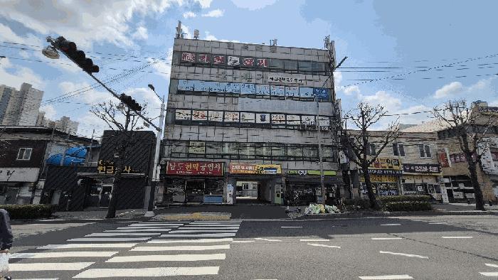 2025타경20469 법원경매 사진4 | 창원 마산회원구 근린상가 경매