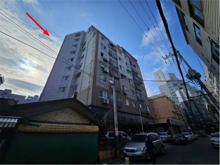 인천광역시 부평구 장제로101번길 21, 2층203호 (부평동,서린레이크) · 지번주소: 인천광역시 부평구 부평동 521-7 법원경매 물건 대표사진