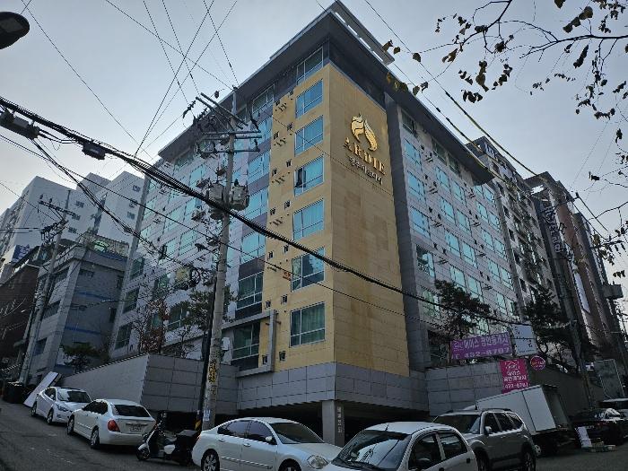 인천광역시 미추홀구 미추홀대로733번길 27, 11층1106호 (주안동,명주아르디에) · 지번주소: 인천광역시 미추홀구 주안동 220-1 법원경매 물건 대표사진
