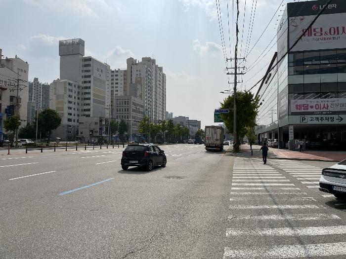 법원경매 2024타경105936 사진4 | 안양시 동안구 평촌동 126-1 두산벤처다임 (흥안대로 415) 근린상가 경매