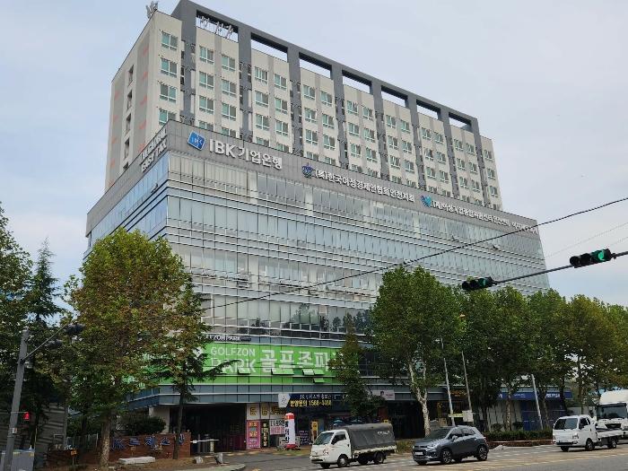 인천광역시 남동구 남동대로 353, 11층1129호 (남촌동,제이케이루체스타지식산업센터) · 지번주소: 인천광역시 남동구 남촌동 624-3 법원경매 물건 대표사진