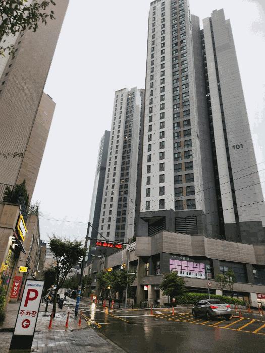 서울특별시 영등포구 영등포동7가 208 포레나영등포센트럴 상가동 제지하1층 제비51호 법원경매 물건 대표사진