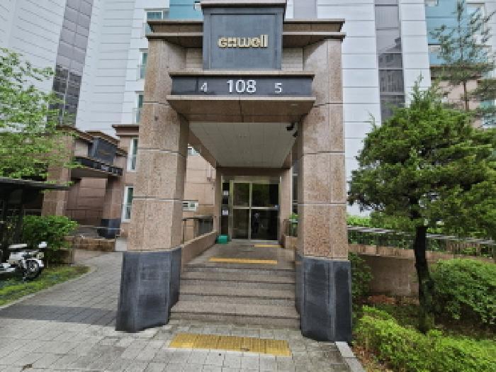 2025타경30458 법원경매 사진2 | 충북 충주시 아파트 경매