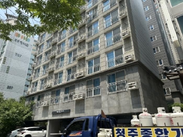 충청북도 청주시 흥덕구 강서동 505 레지던스 마리 8층804호 법원경매 물건 대표사진