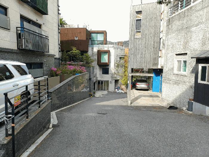 서울특별시 종로구 부암동 44-9 부암포레스트에이 1층202호 법원경매 물건 대표사진