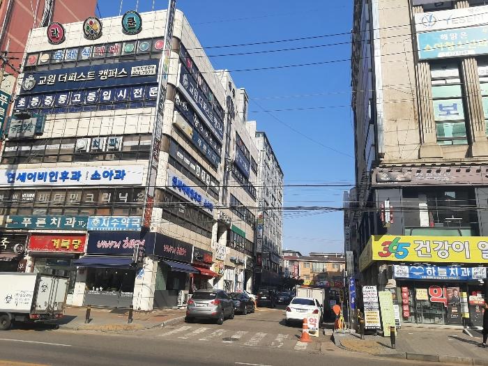 경기도 안산시 단원구 화정천서로2길 17, 5층504호 (선부동,도원스위트빌) · 지번주소: 경기도 안산시 단원구 선부동 1087-12 법원경매 물건 대표사진